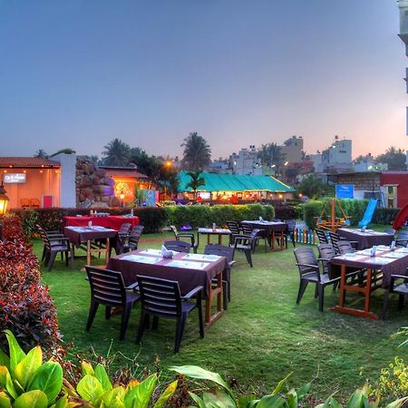 By The Way Hotel Mysore Exterior photo